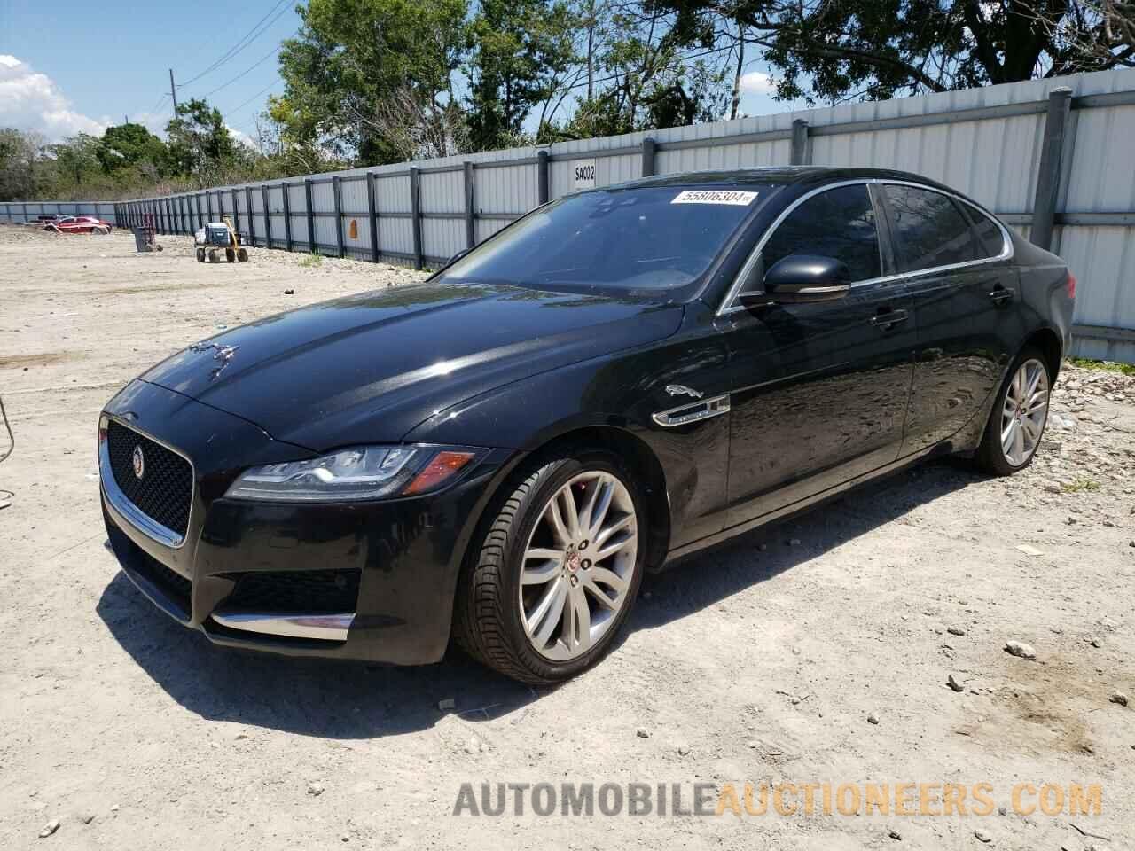 SAJBE4BV4HCY48436 JAGUAR XF 2017