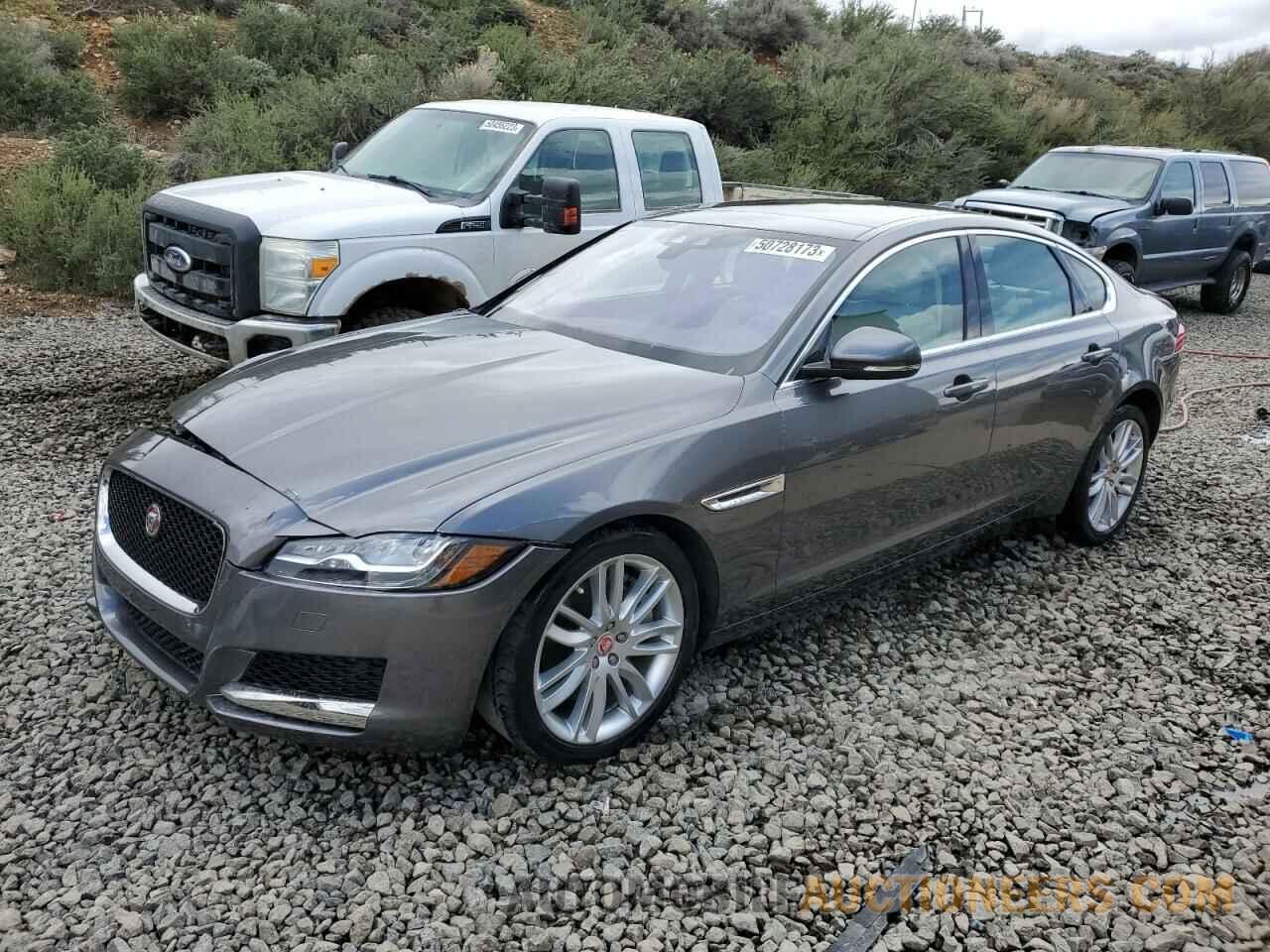 SAJBE4BV6HCY33601 JAGUAR XF 2017