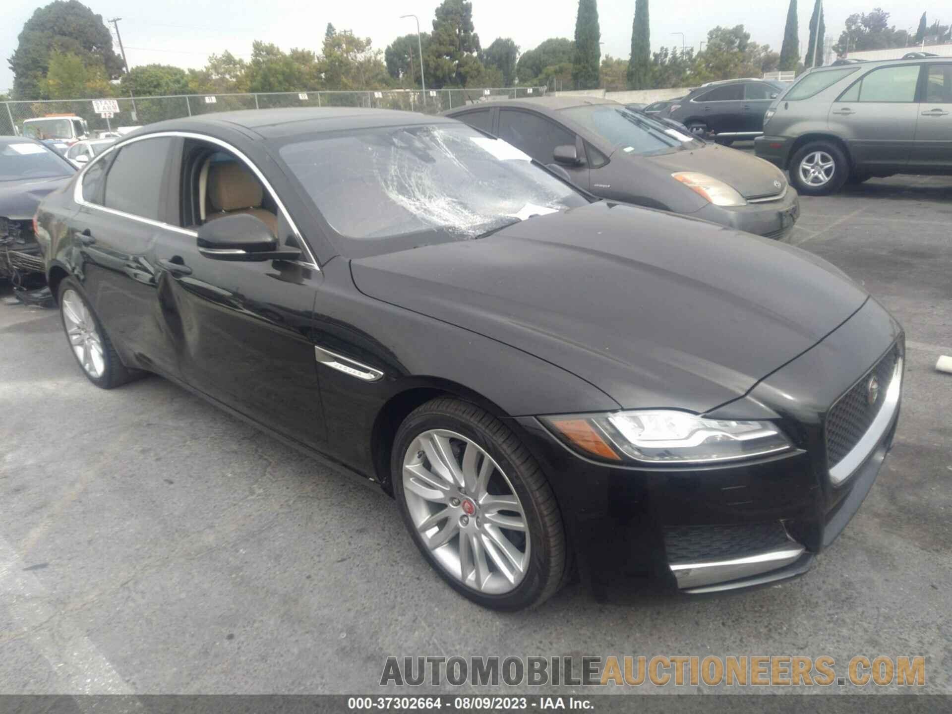 SAJBE4BV9HCY27128 JAGUAR XF 2017