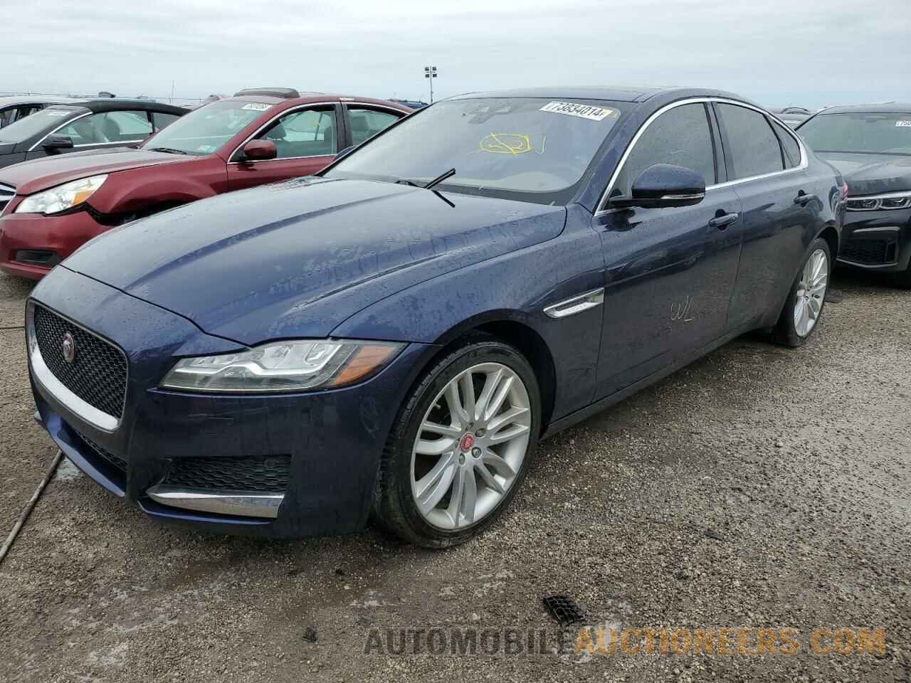 SAJBE4BV9HCY33205 JAGUAR XF 2017