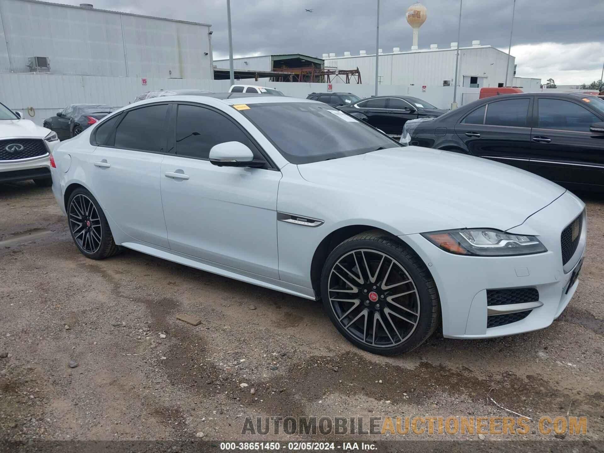 SAJBF4BVXGCY12892 JAGUAR XF 2016