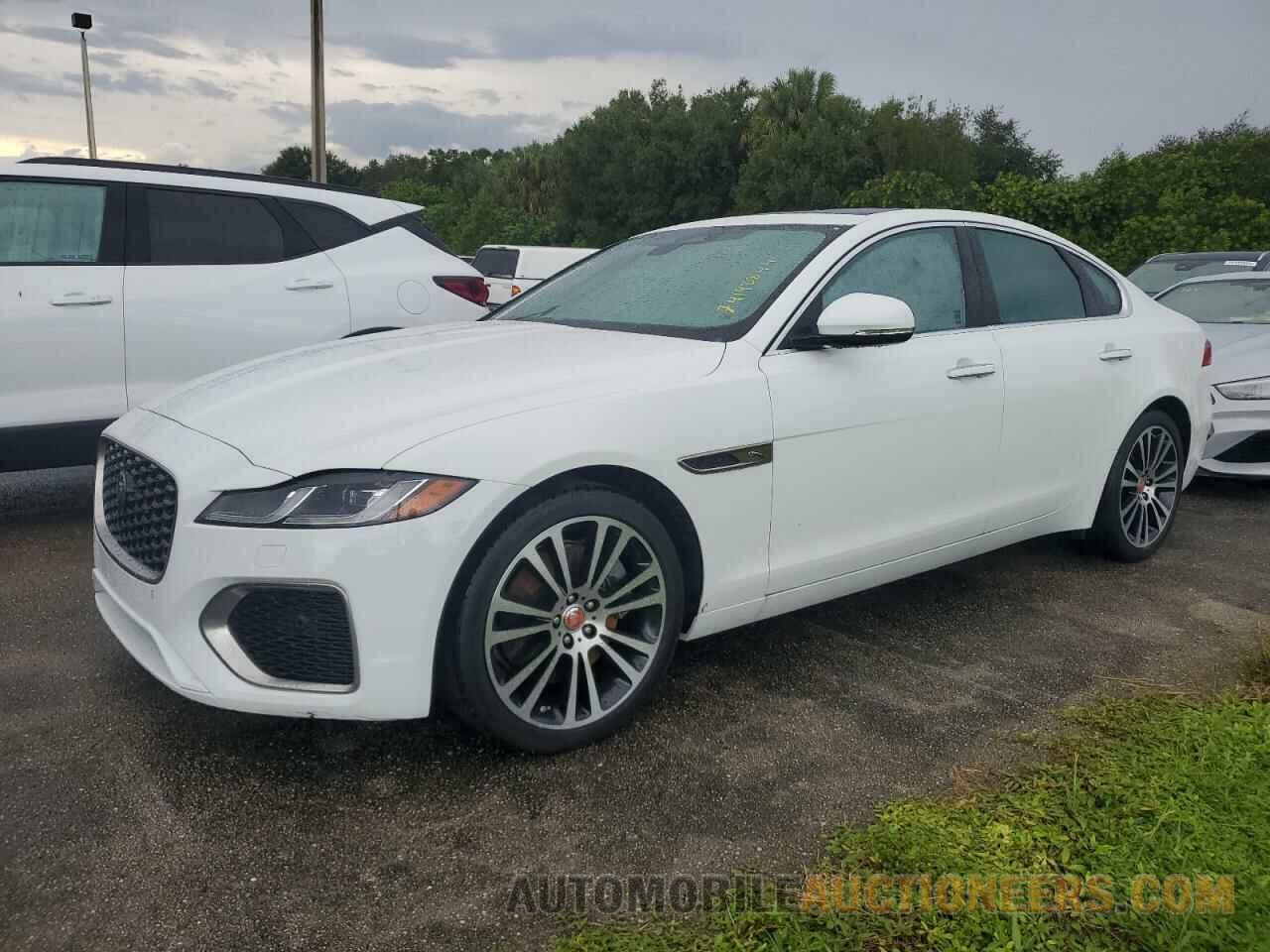 SAJBG4FX4NCY90817 JAGUAR XF 2022