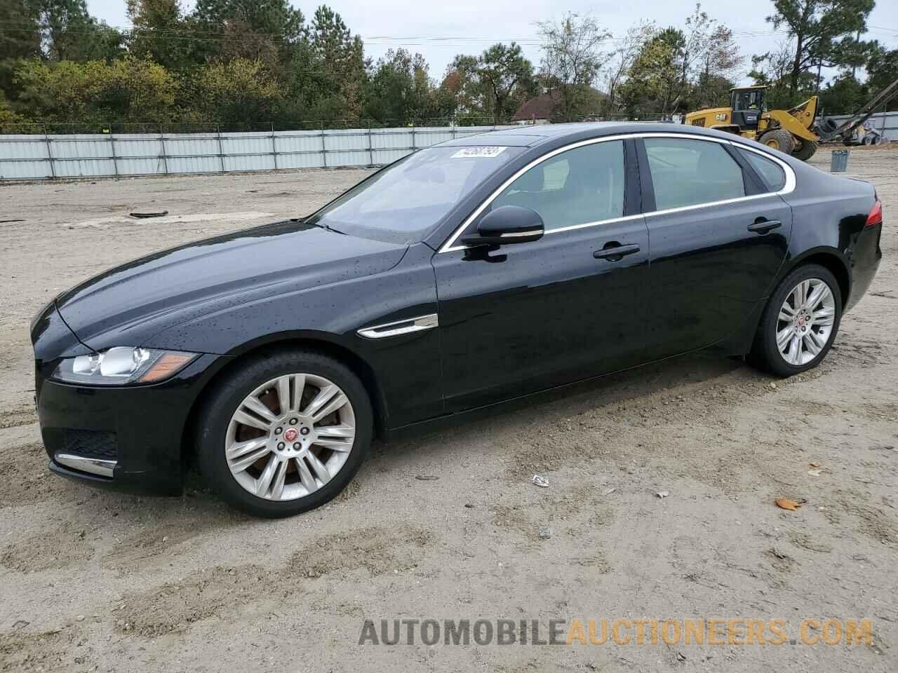 SAJBJ4BV2HCY35177 JAGUAR XF 2017