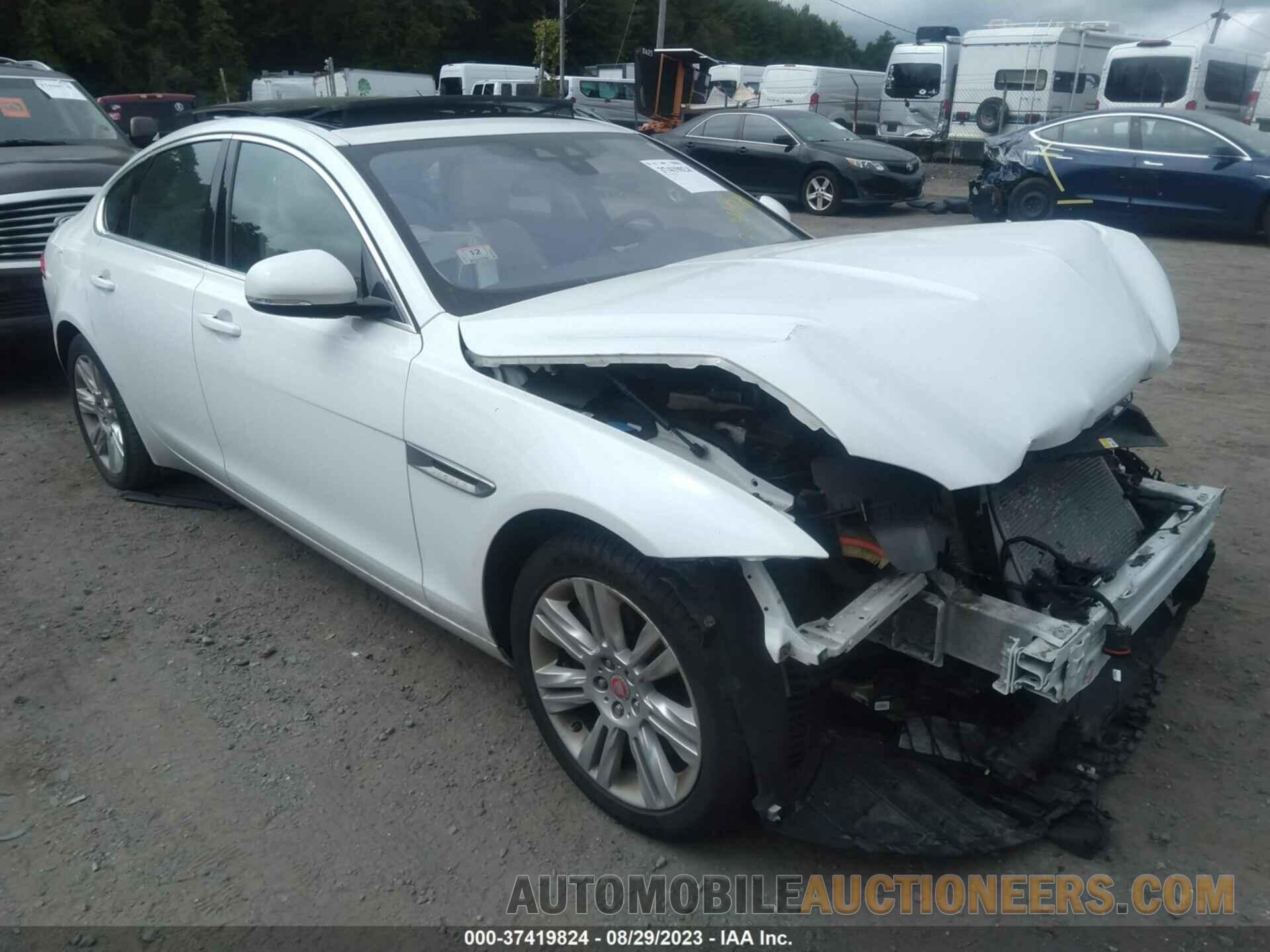 SAJBJ4BV2HCY36328 JAGUAR XF 2017