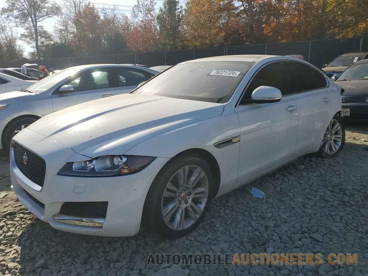 SAJBJ4BV2HCY38967 JAGUAR XF 2017