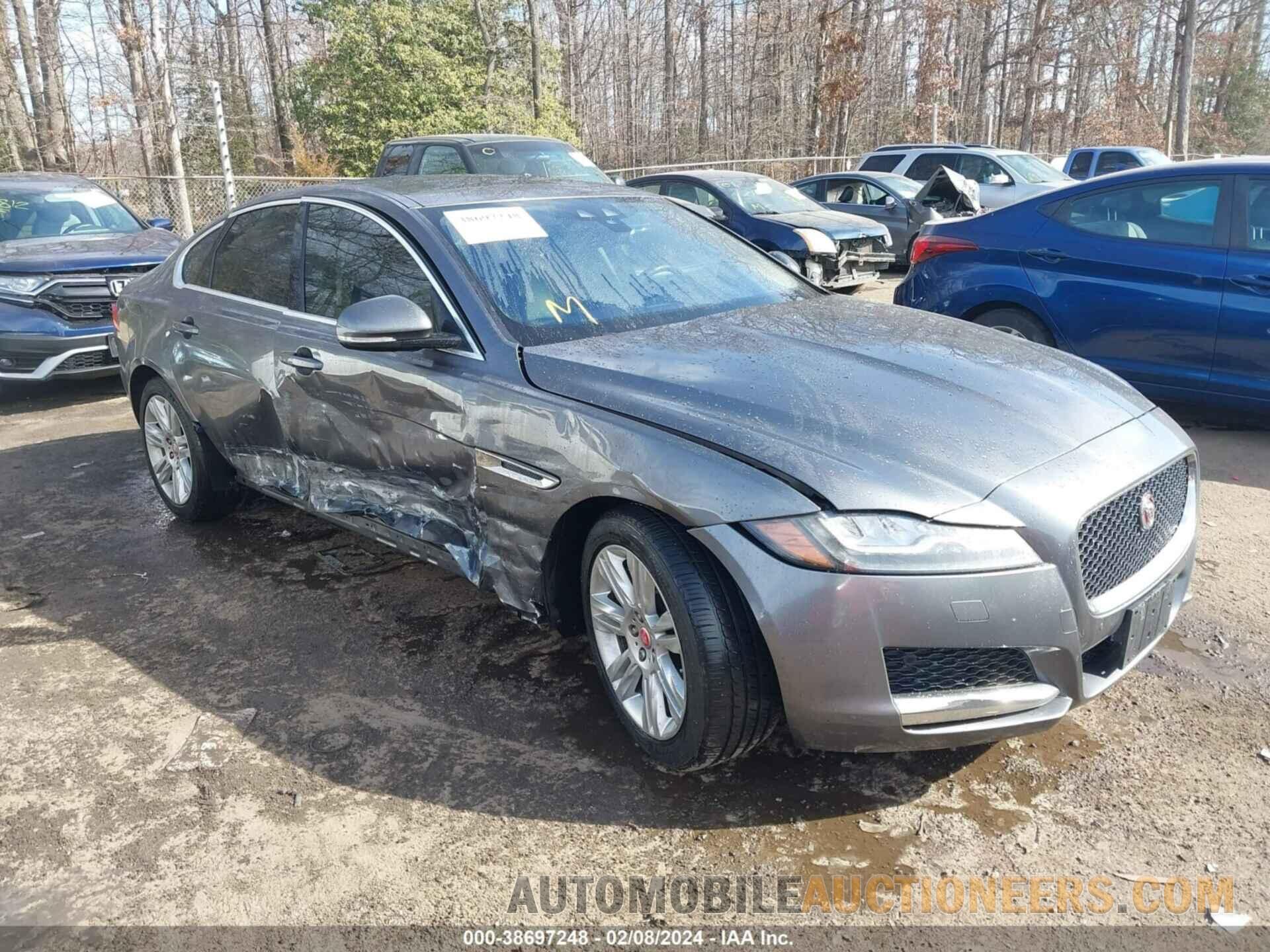 SAJBJ4BV7HCY38334 JAGUAR XF 2017