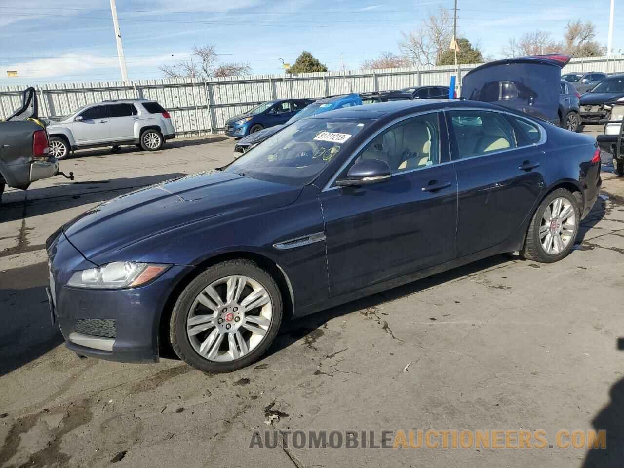 SAJBJ4BV8HCY26645 JAGUAR XF 2017