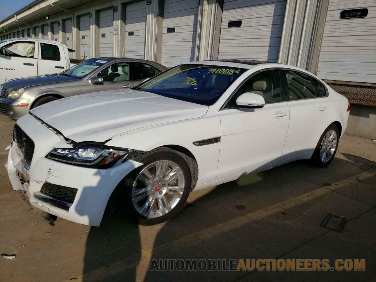 SAJBJ4BV9GCY16849 JAGUAR XF 2016