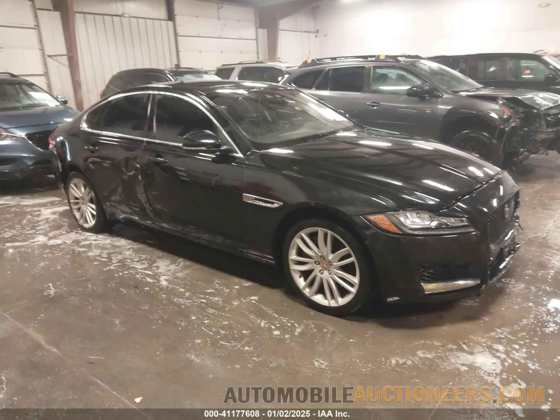 SAJBJ4BVXHCY38196 JAGUAR XF 2017