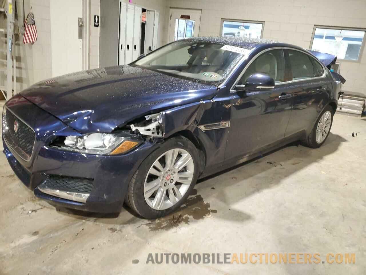 SAJBJ4EVXJCY55551 JAGUAR XF 2018