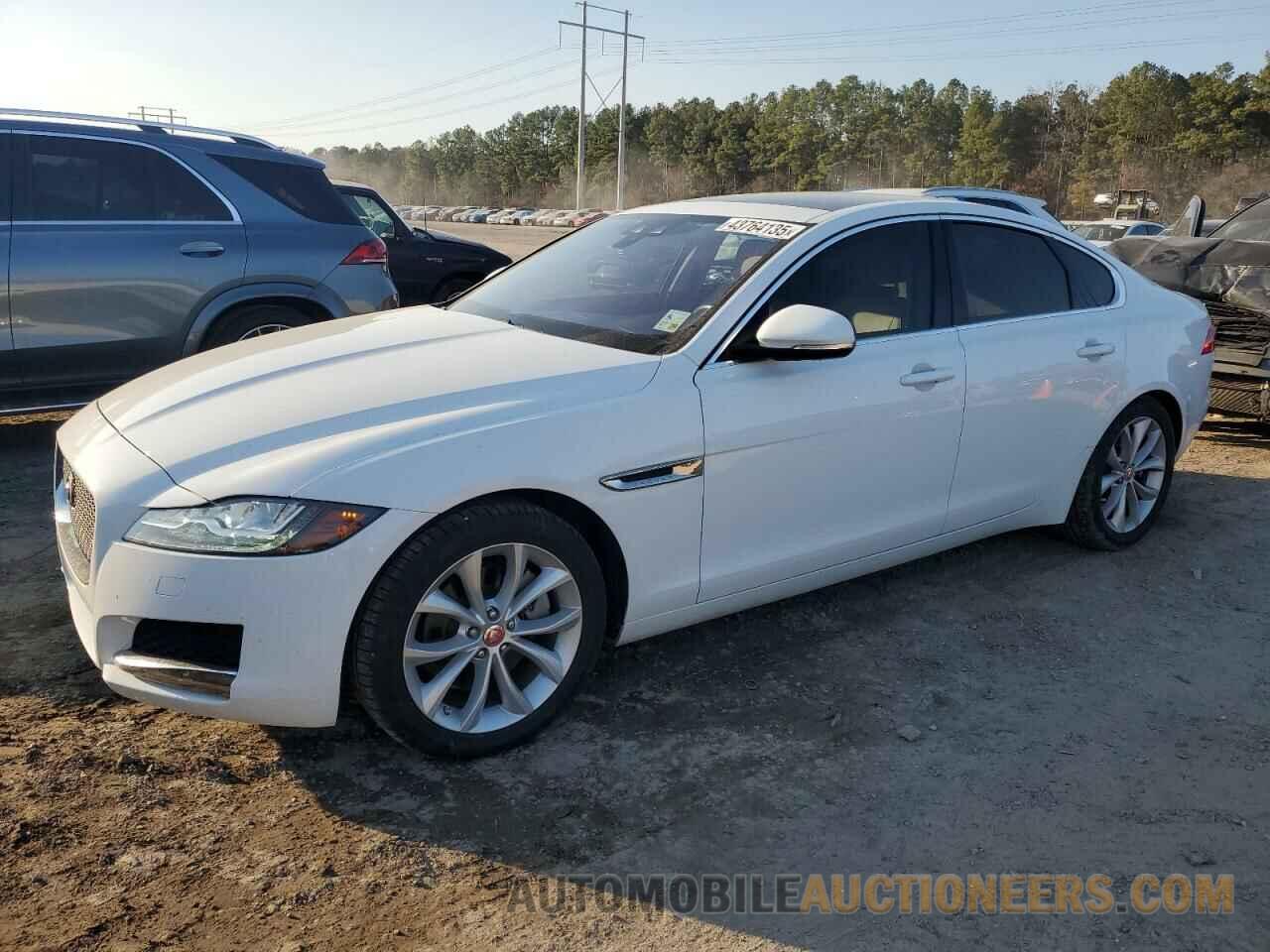 SAJBJ4FX4KCY81323 JAGUAR XF 2019