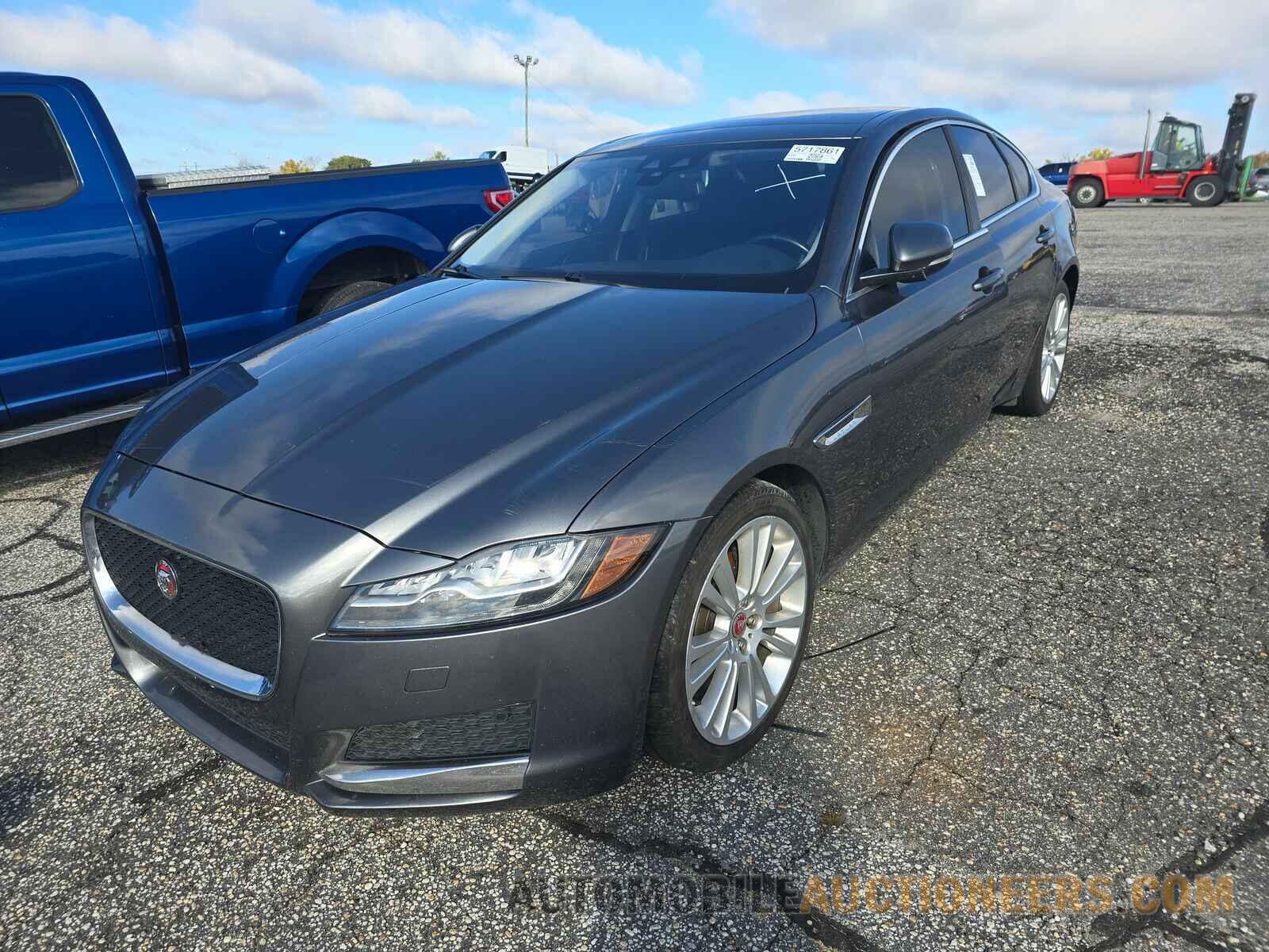 SAJBK4BN1HCY37287 Jaguar XF 2017