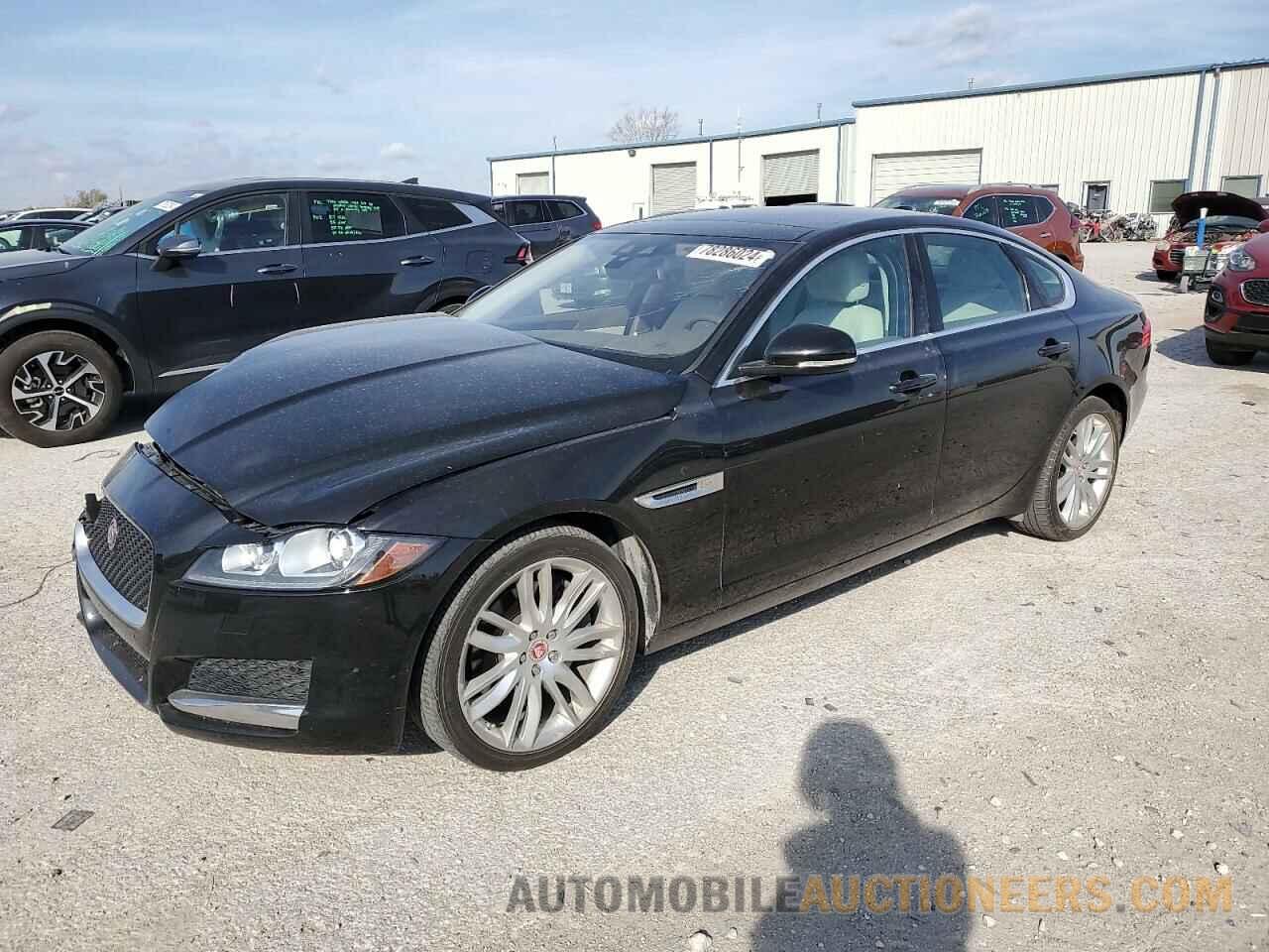 SAJBK4BV0GCY12024 JAGUAR XF 2016