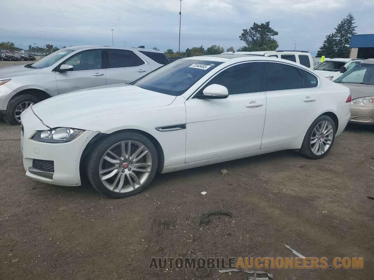 SAJBK4BV1GCY21671 JAGUAR XF 2016