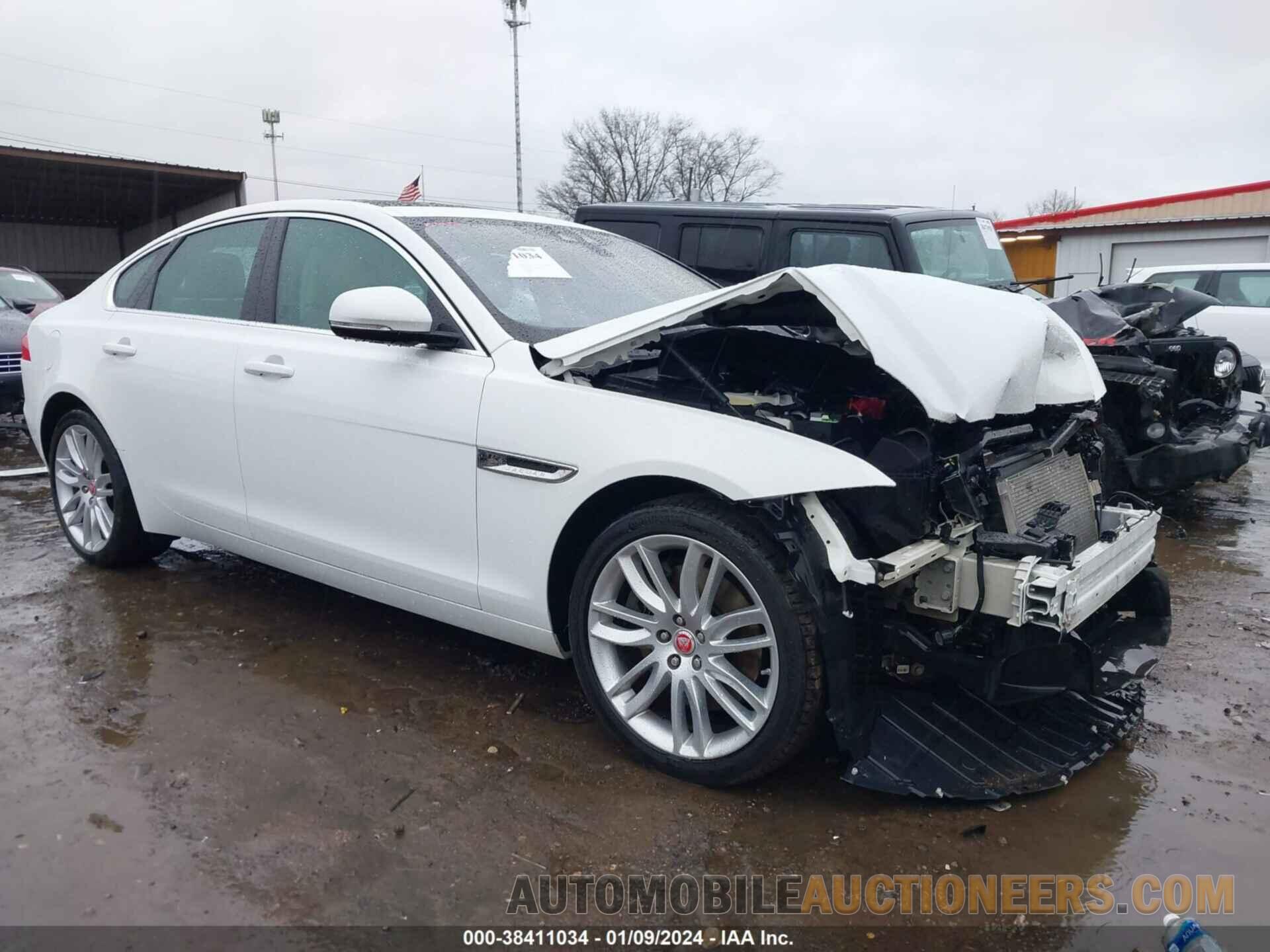 SAJBK4BV2GCY17192 JAGUAR XF 2016