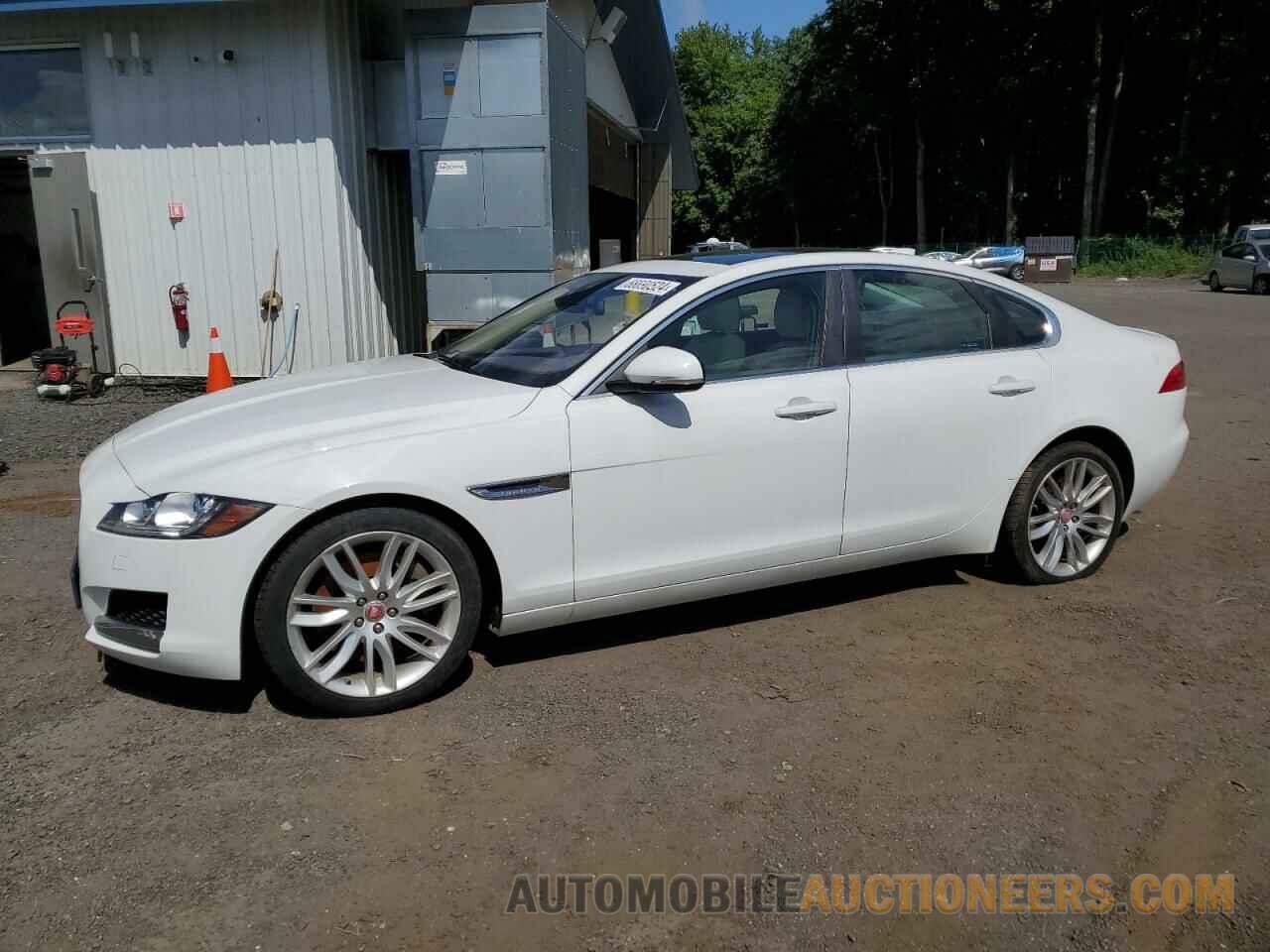 SAJBK4BV6GCY18412 JAGUAR XF 2016