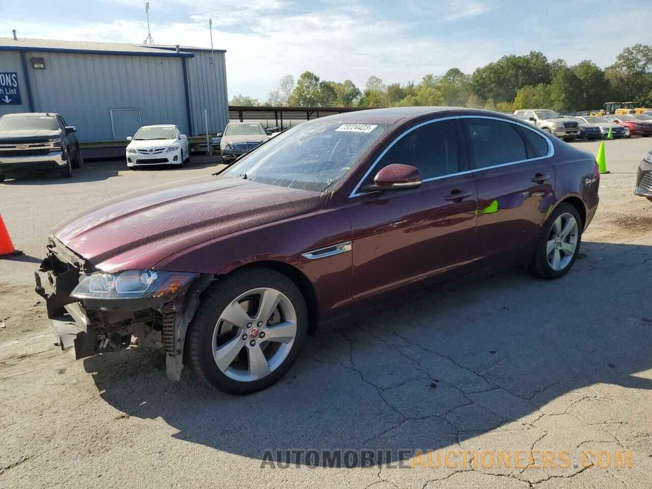 SAJBR4BNXHCY42595 JAGUAR XF 2017