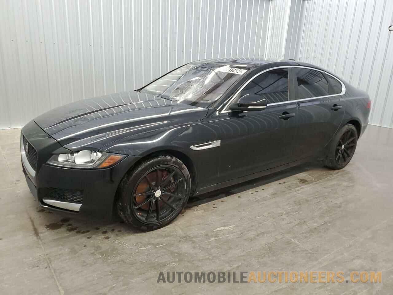 SAJBR4BV0HCY33260 JAGUAR XF 2017