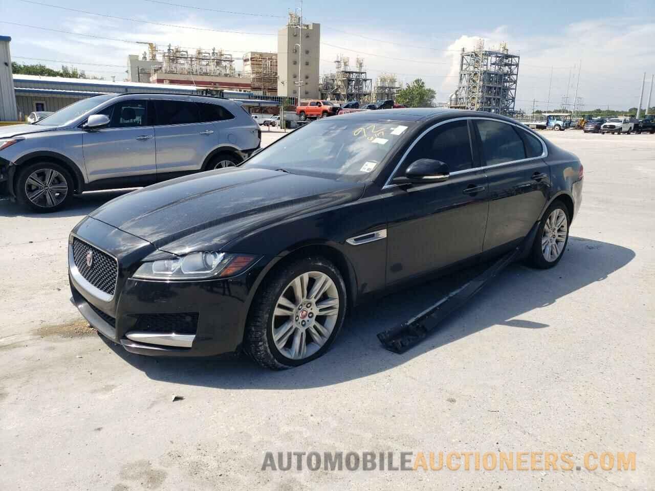 SAJBR4FX6JCY61663 JAGUAR XF 2018