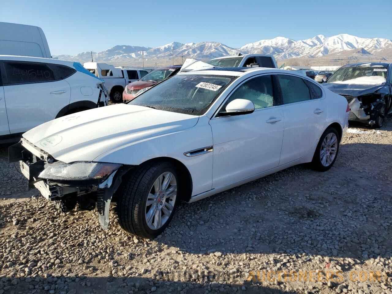 SAJBS4BV7HCY28562 JAGUAR XF 2017