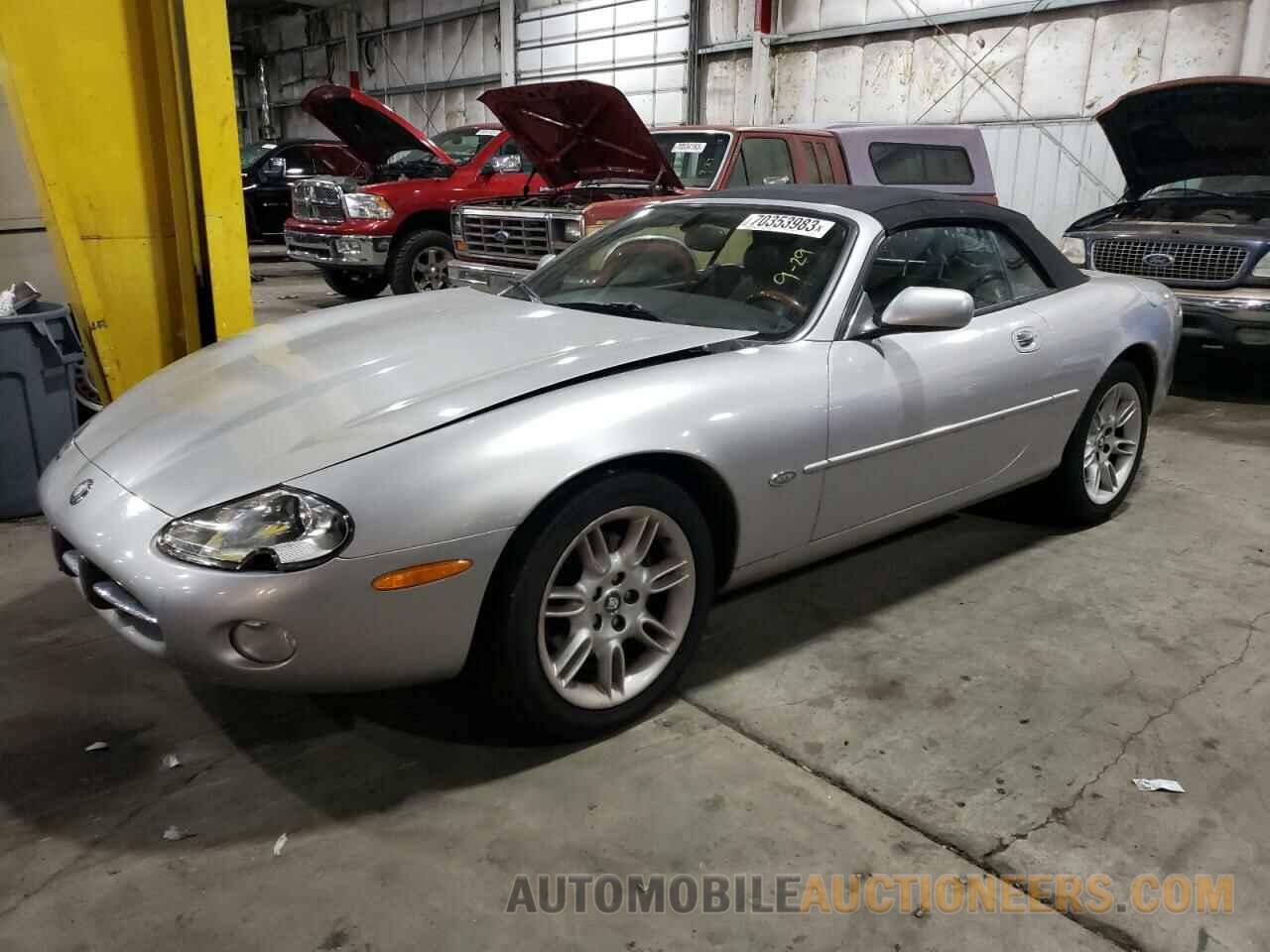 SAJDA42C52NA24138 JAGUAR XK8 2019