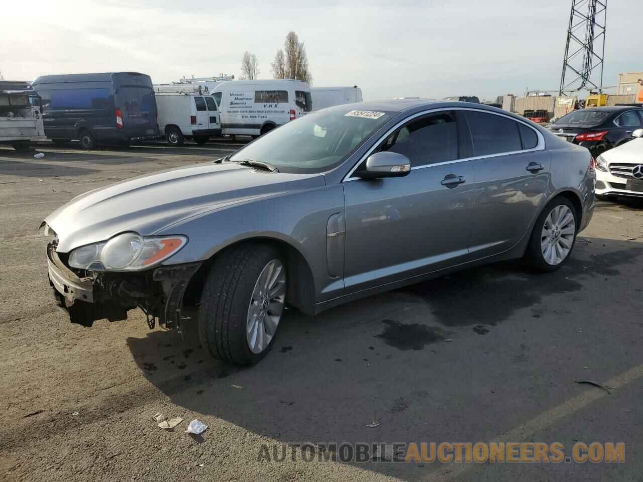 SAJWA06B29HR01659 JAGUAR XF 2009