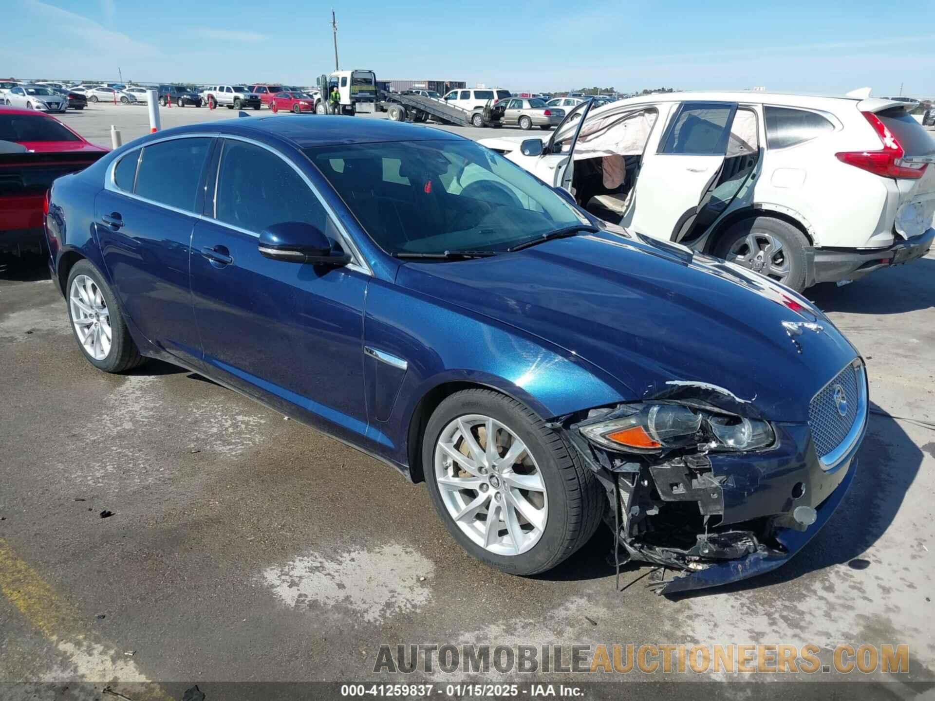 SAJWA0ES3DPU03891 JAGUAR XF 2013