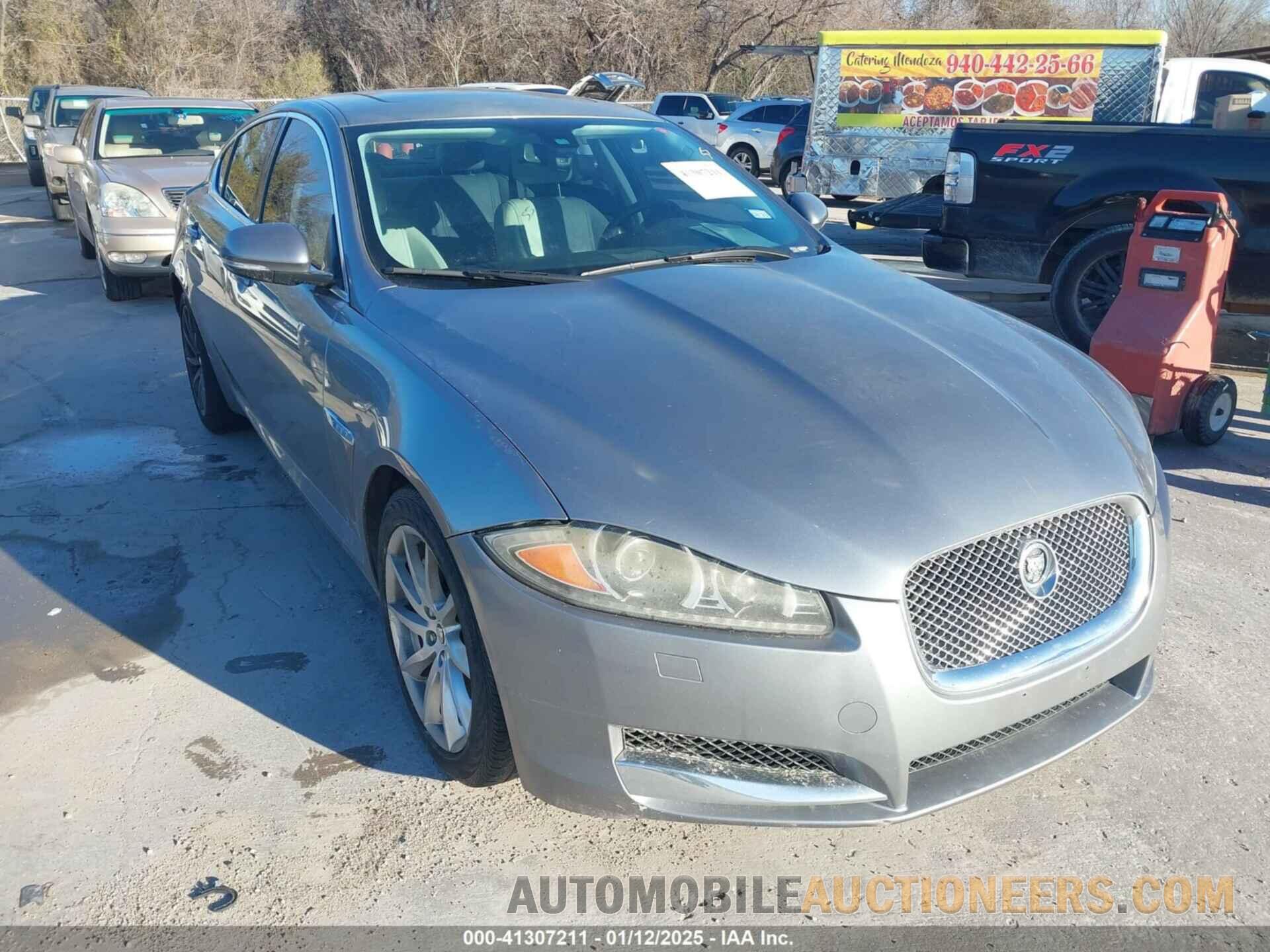 SAJWA0ES5DPS96231 JAGUAR XF 2013