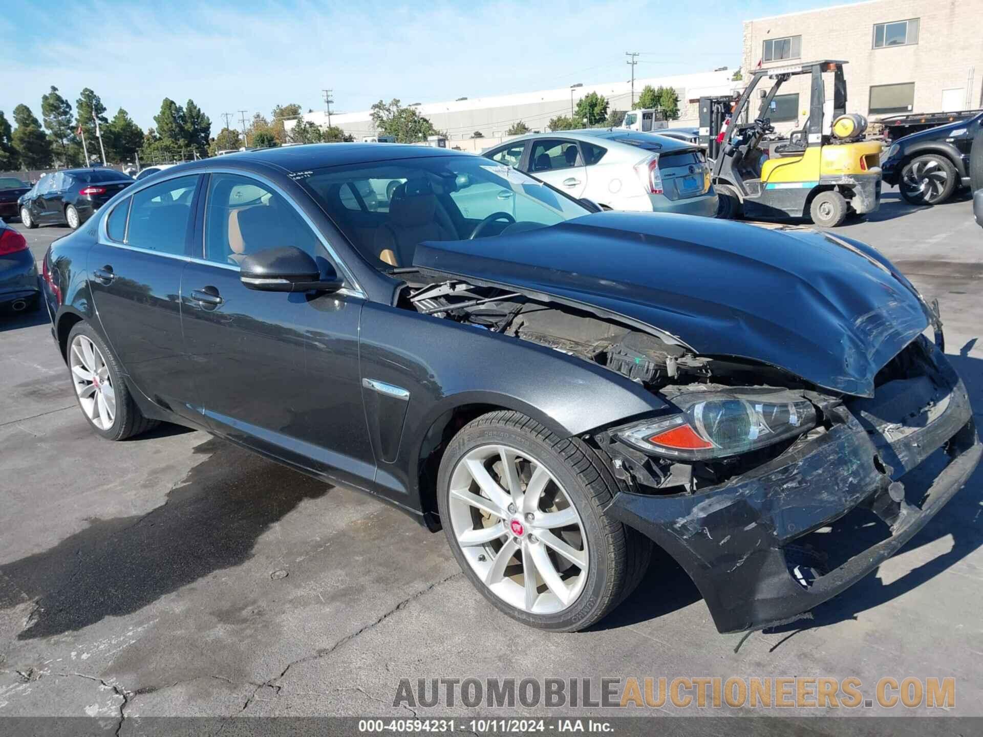 SAJWA0F76F8U53286 JAGUAR XF 2015