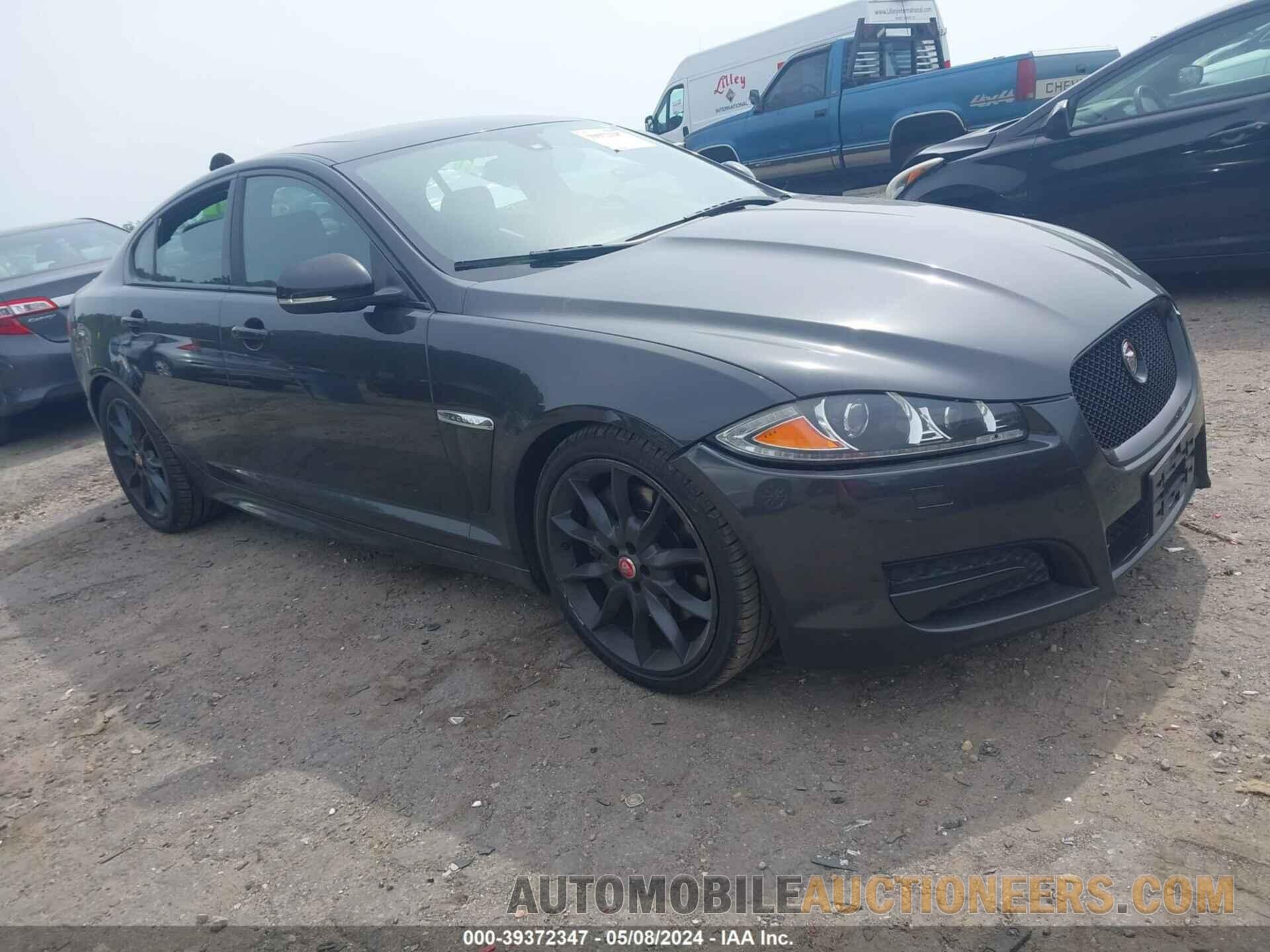 SAJWA0F79F8U66632 JAGUAR XF 2015