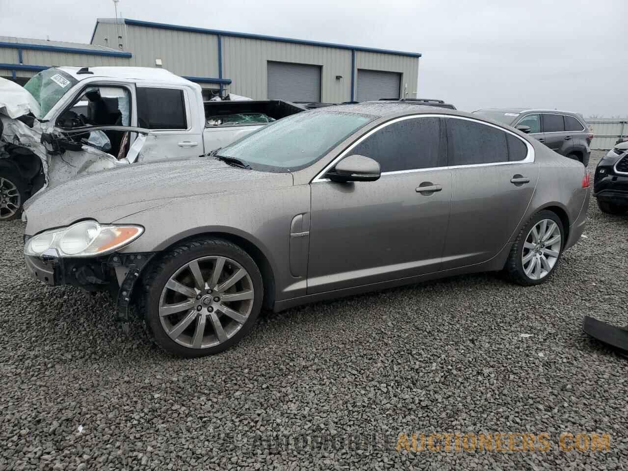 SAJWA0FA4AHR66394 JAGUAR XF 2010