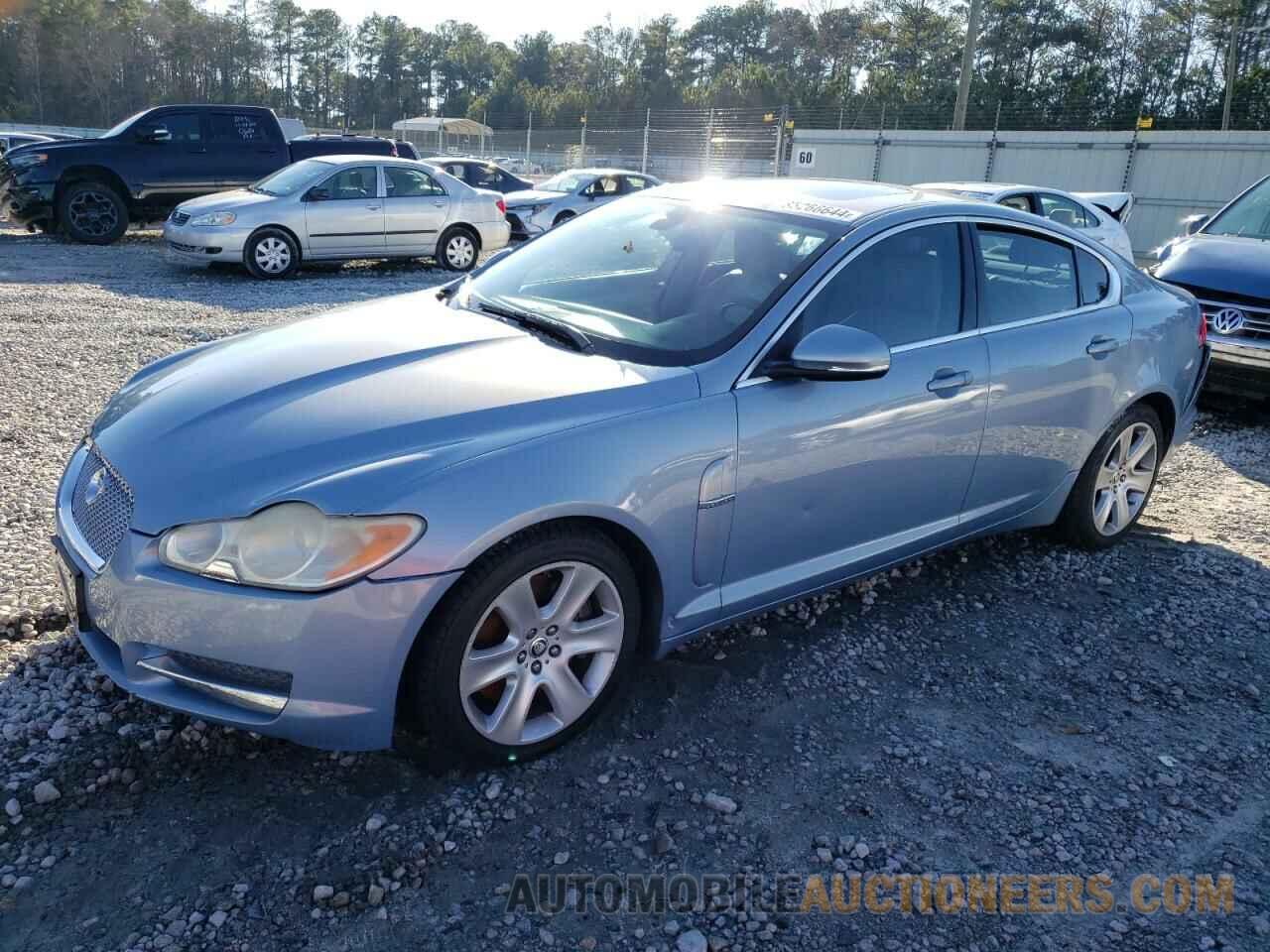 SAJWA0FB8BLS02474 JAGUAR XF 2011