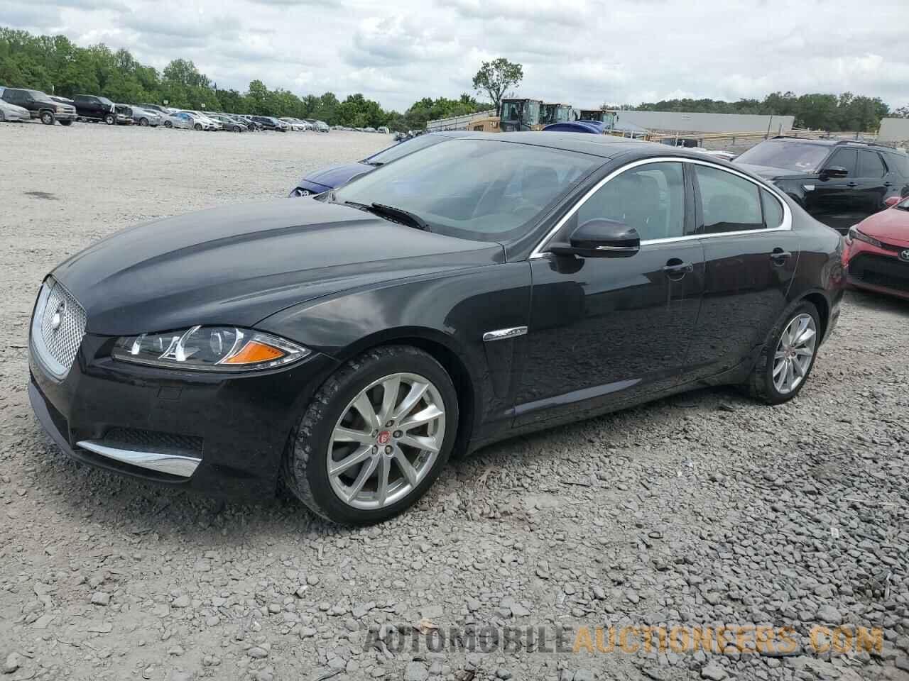 SAJWA0FS0FPU60454 JAGUAR XF 2015