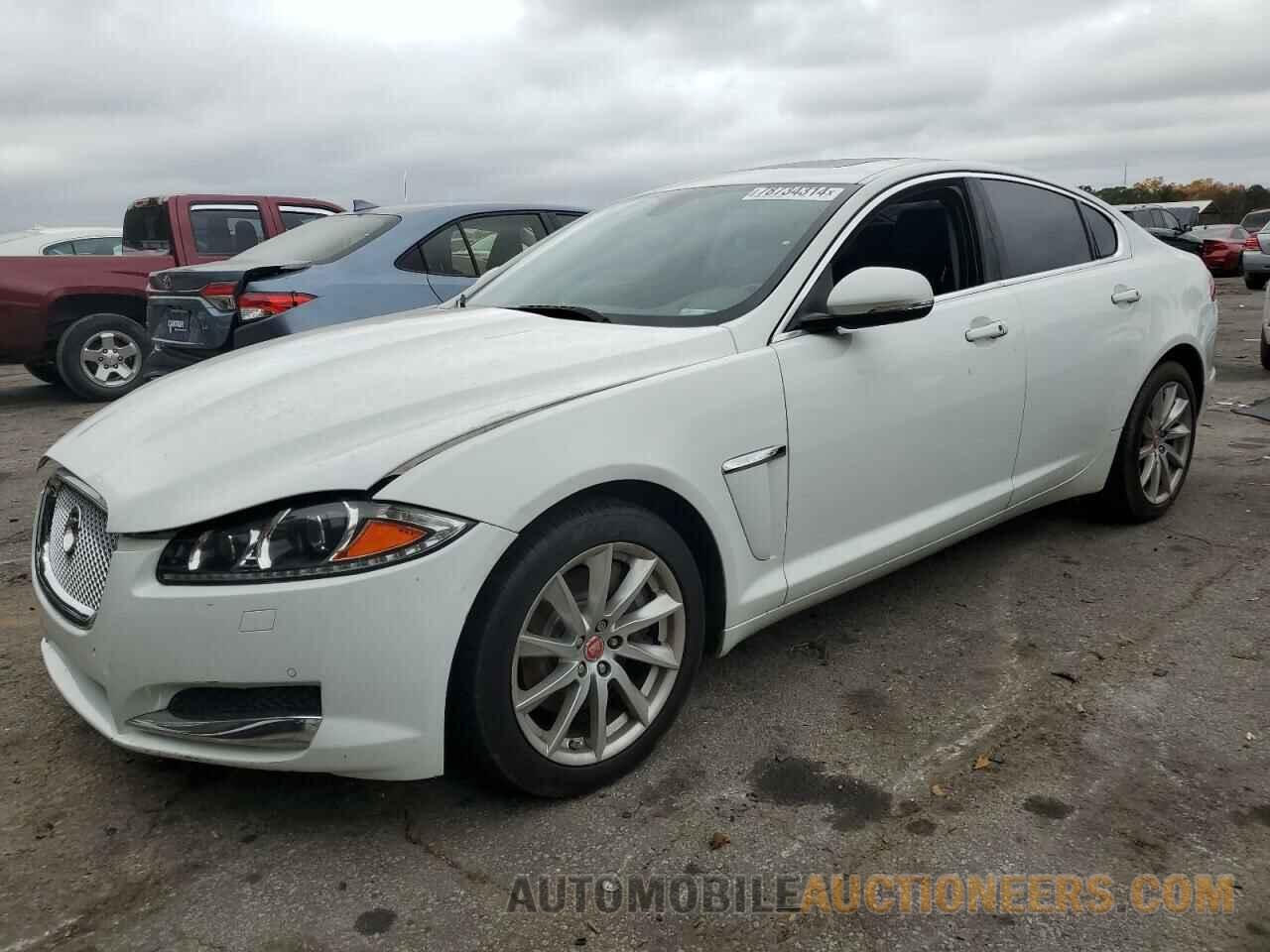 SAJWA0FS0FPU66528 JAGUAR XF 2015