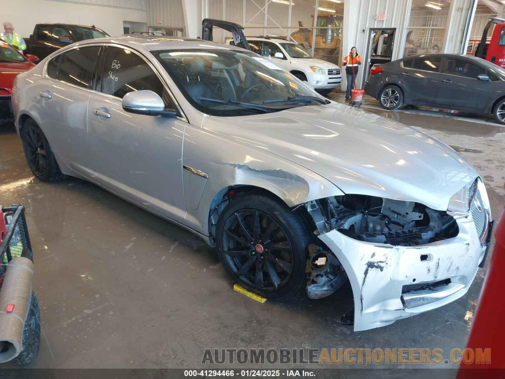 SAJWA0FS1FPU47163 JAGUAR XF 2015