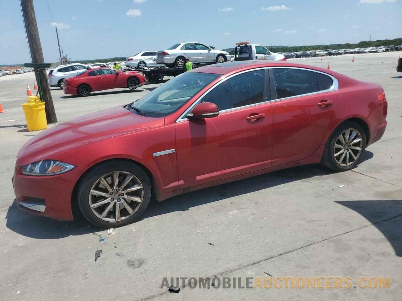 SAJWA0FS2FPU76896 JAGUAR XF 2015