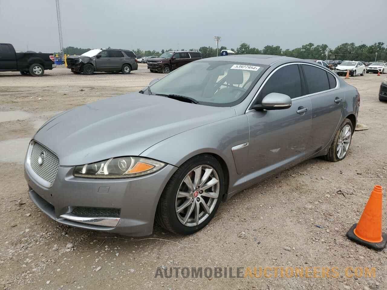 SAJWA0FS3FPU65616 JAGUAR XF 2015