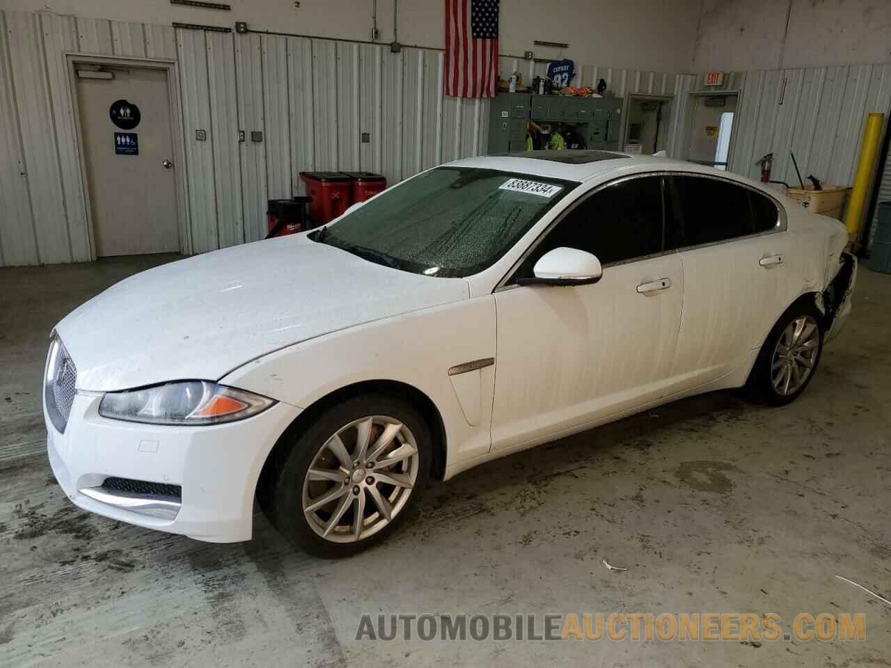 SAJWA0FS3FPU67494 JAGUAR XF 2015