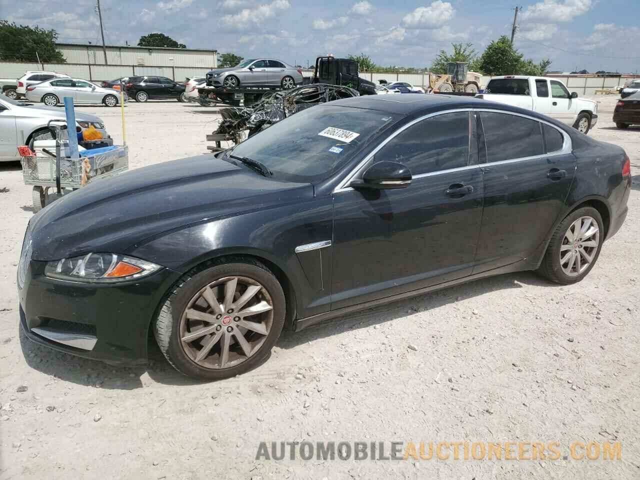 SAJWA0FS5FPU64371 JAGUAR XF 2015