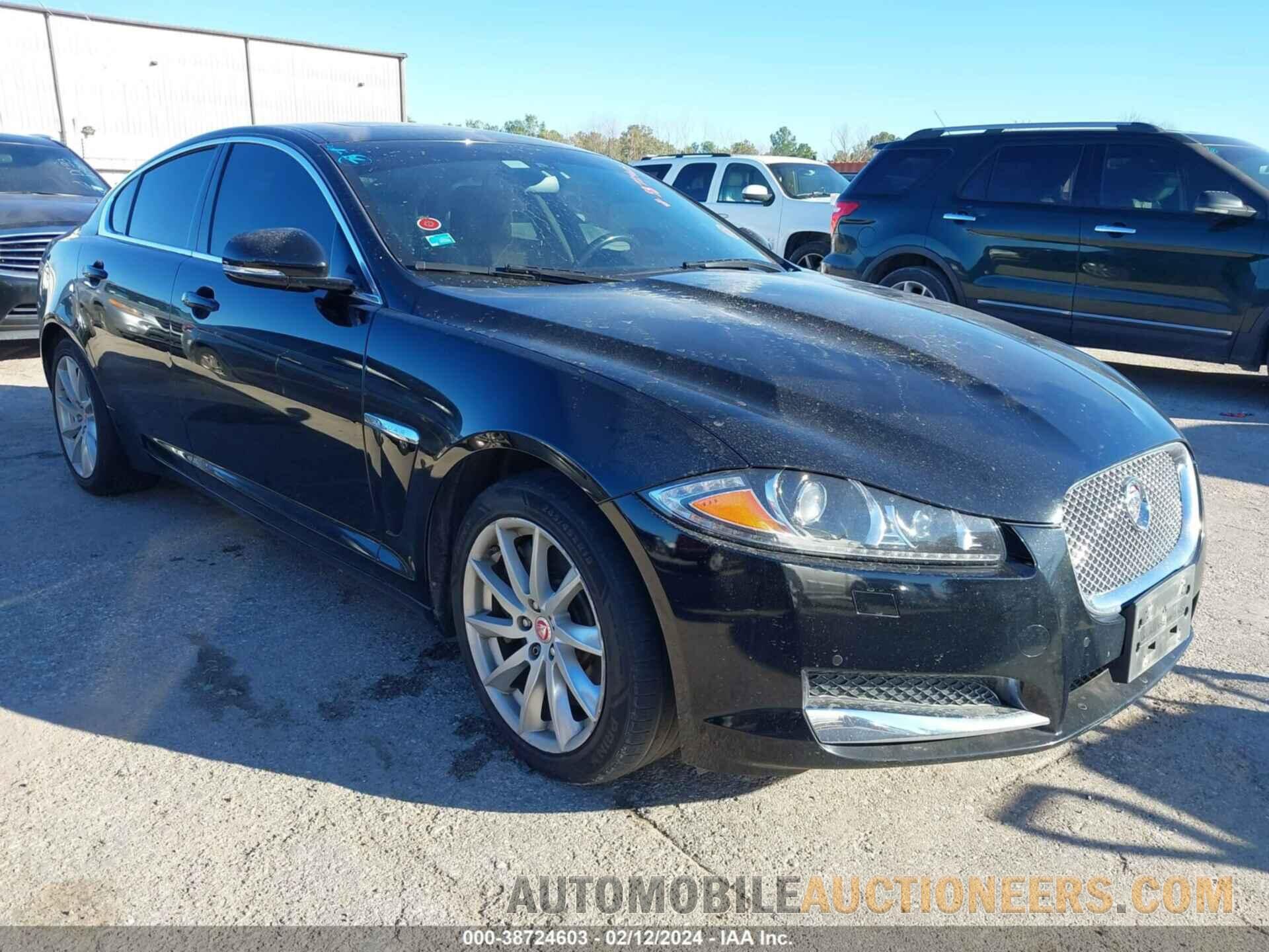 SAJWA0FS7FPU57082 JAGUAR XF 2015