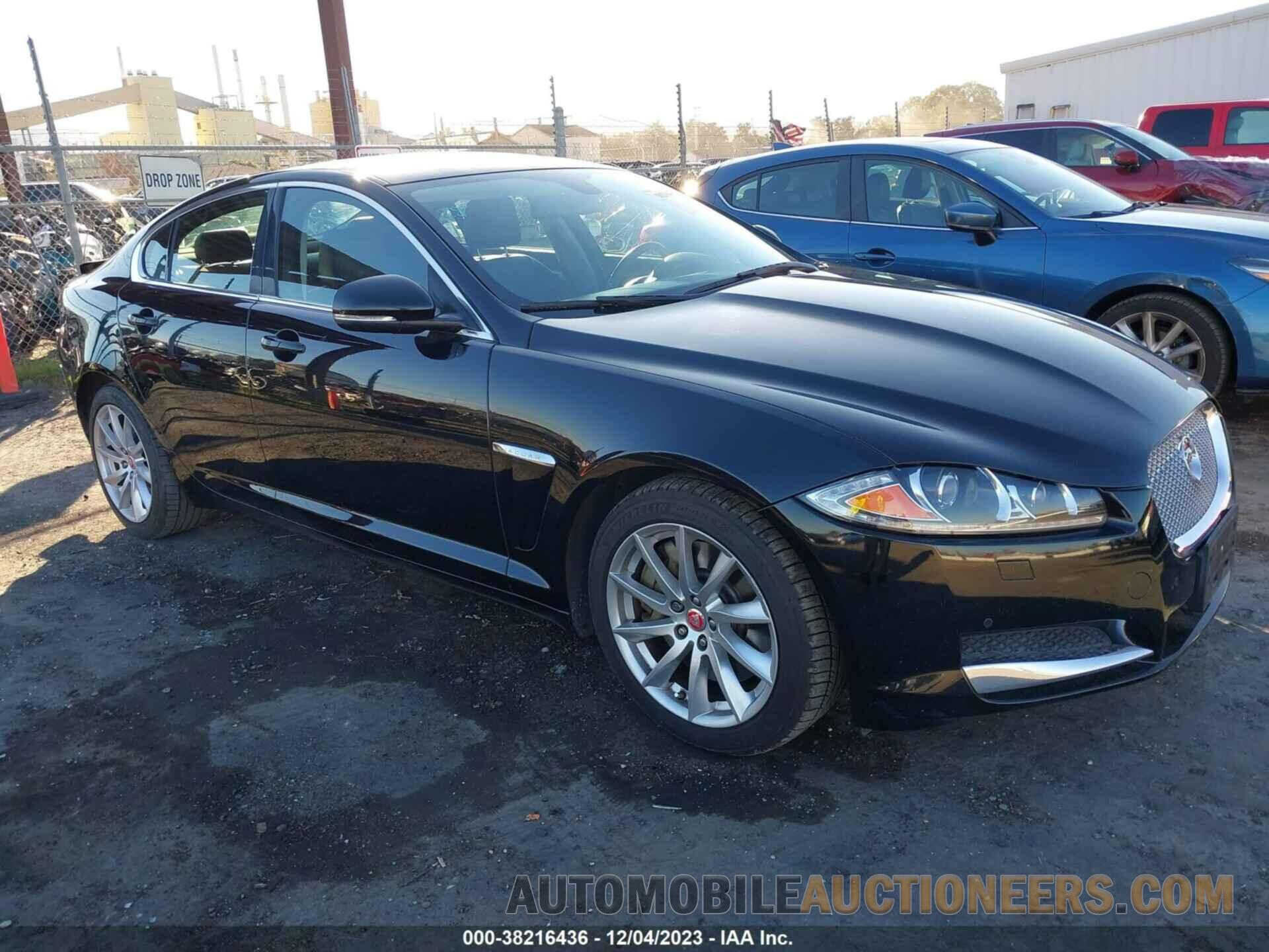 SAJWA0FS7FPU87635 JAGUAR XF 2015