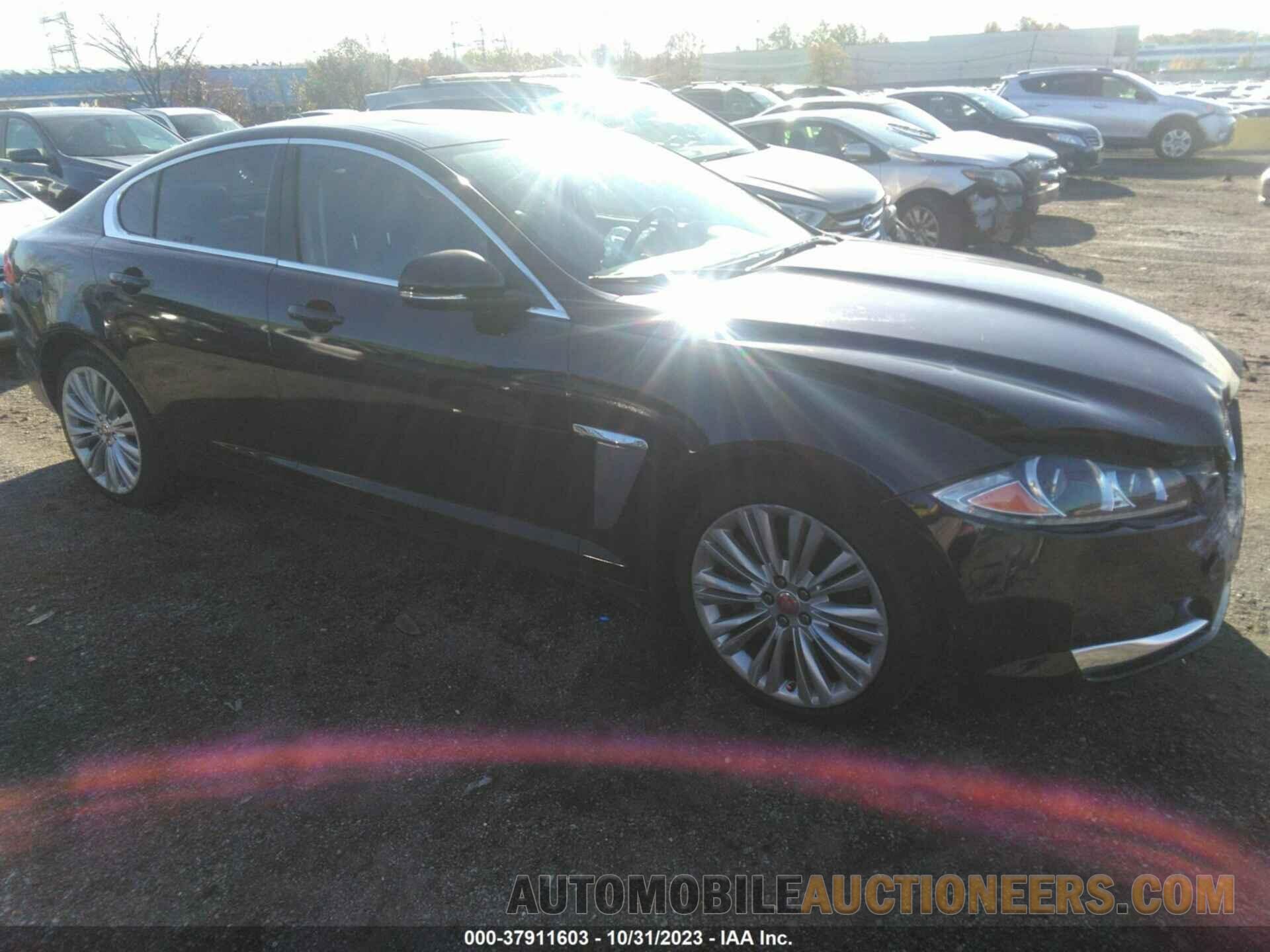 SAJWA0FS9FPU48528 JAGUAR XF 2015