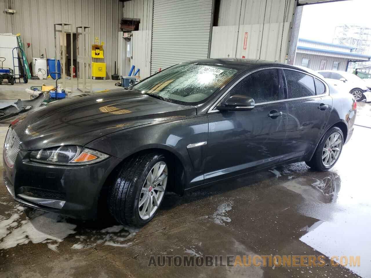 SAJWA0FSXFPU57528 JAGUAR XF 2015