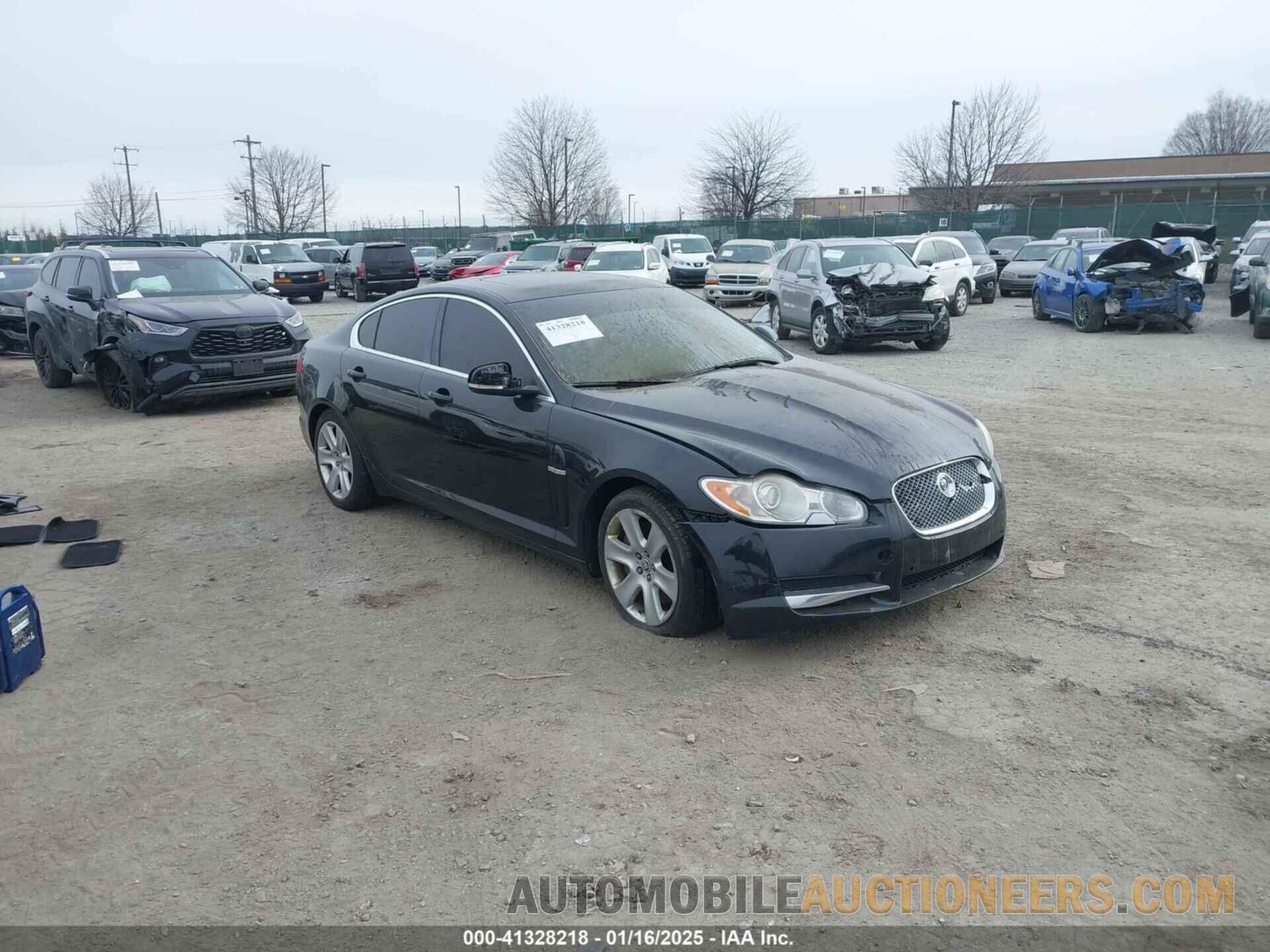 SAJWA0GB0BLS14486 JAGUAR XF 2011