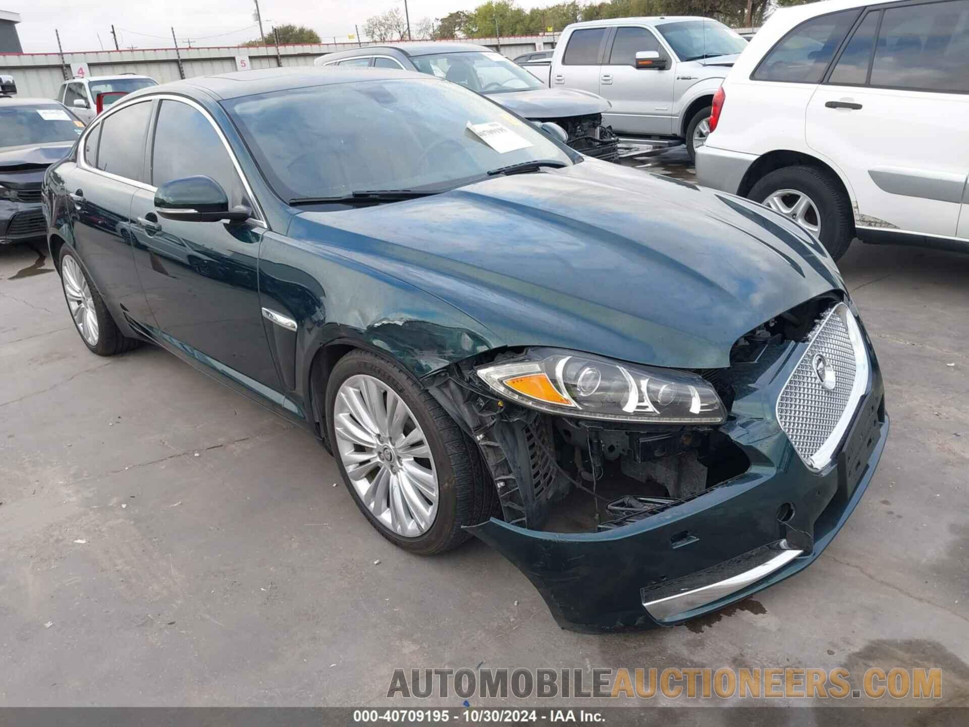 SAJWA0HB5CLS40873 JAGUAR XF 2012