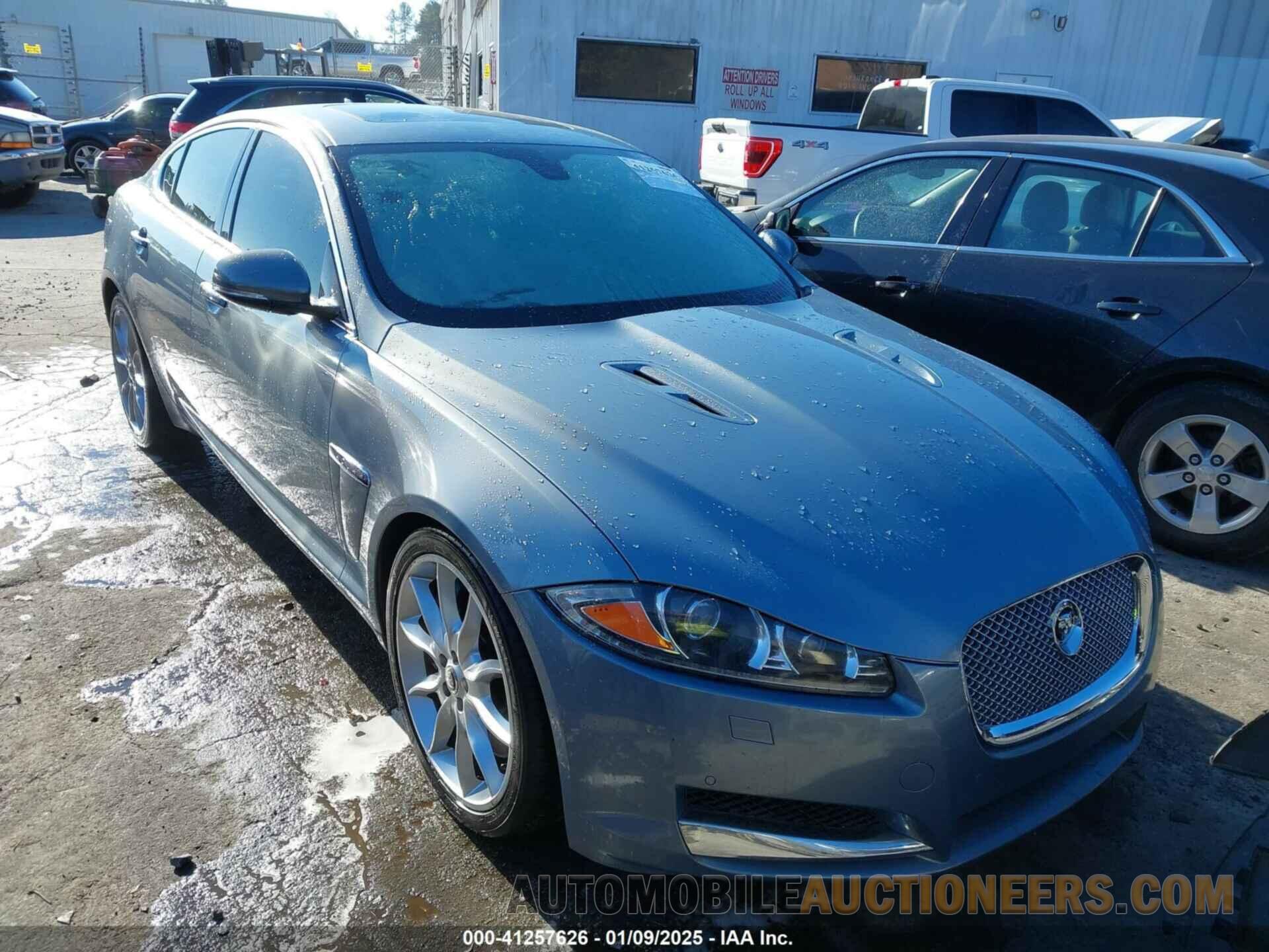 SAJWA0HE5DMS81686 JAGUAR XF 2013