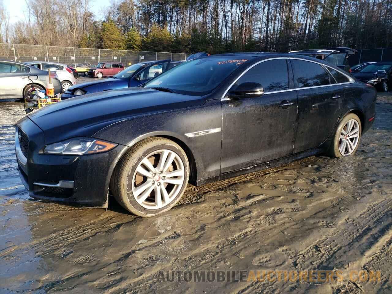 SAJWA1C71H8W06962 JAGUAR XJ 2017