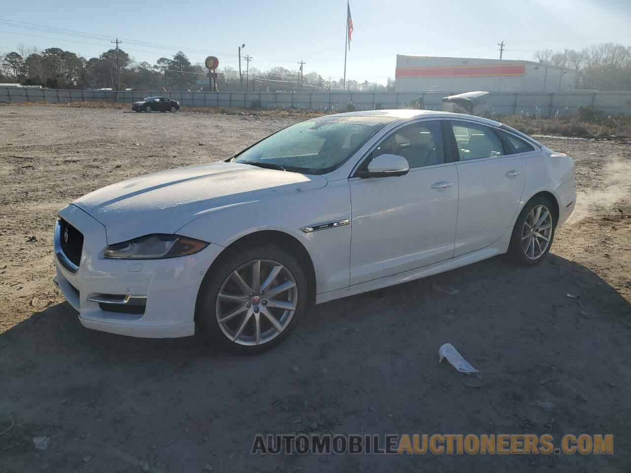 SAJWA1C73G8W02846 JAGUAR XJ 2016