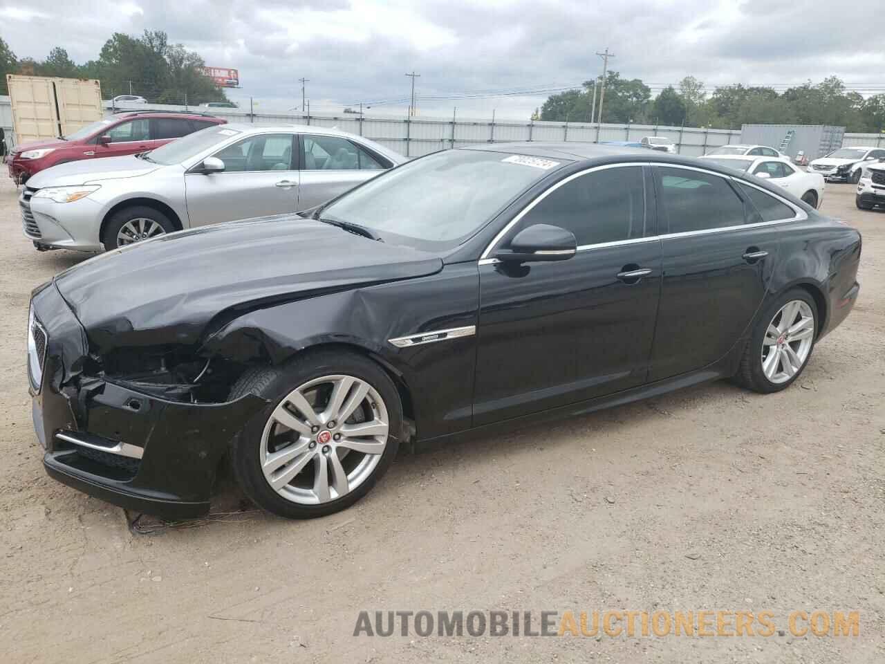 SAJWA1C73H8W10544 JAGUAR XJ 2017