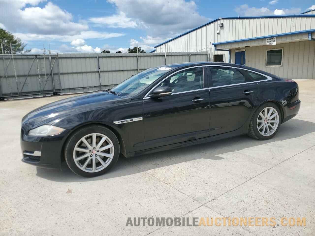 SAJWA1C76J8W14271 JAGUAR XJ 2018